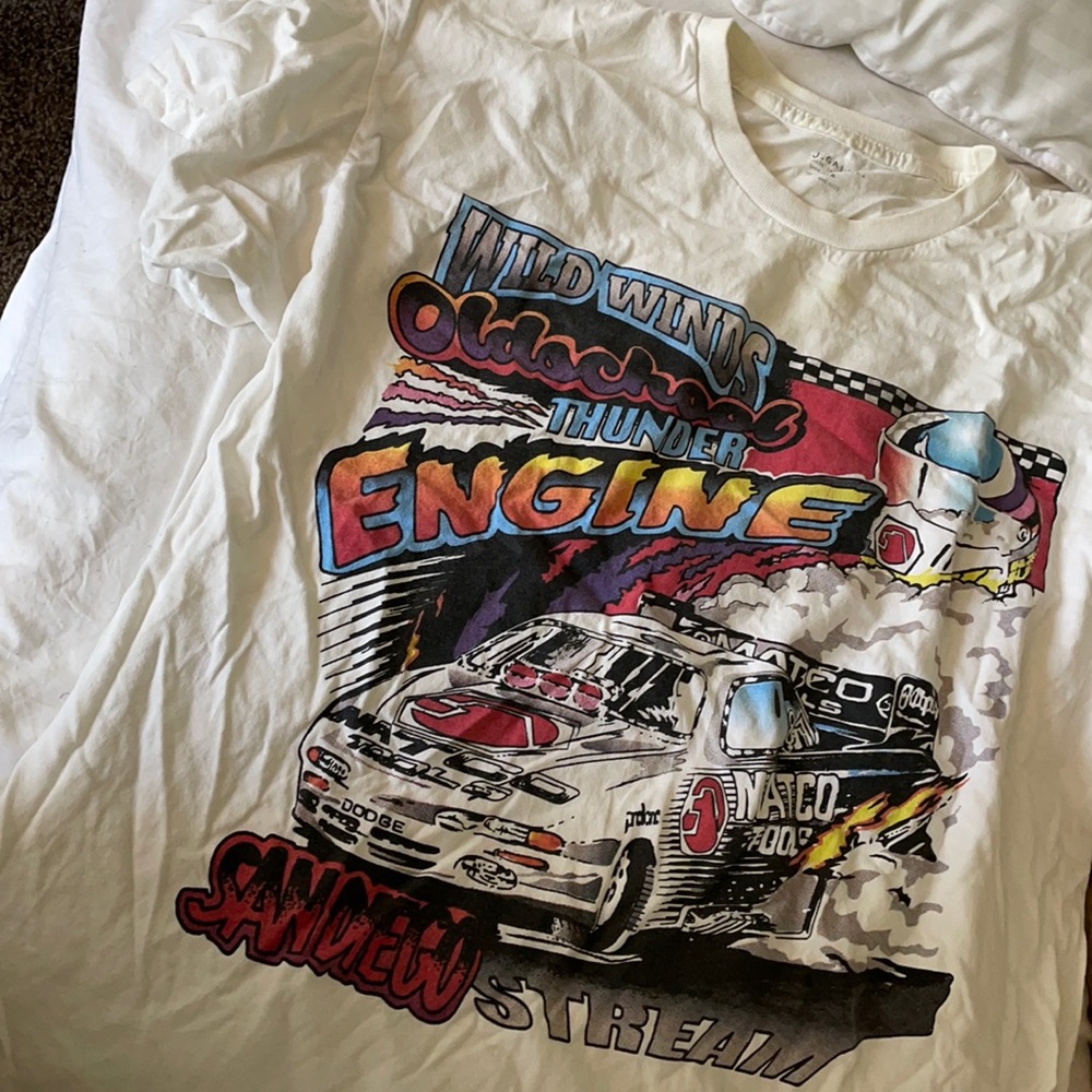 Brandy Melville graphic race car tee